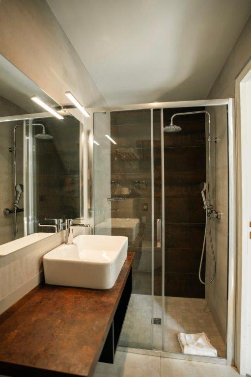 Brit Hotel Privilege Lisieux - La Villa Des Arts المظهر الخارجي الصورة